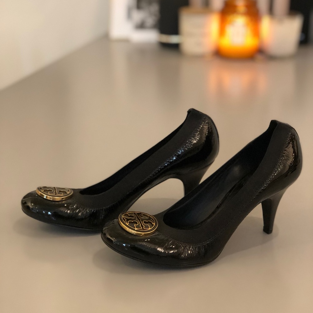 Tory Burch Caroline Black Patent Leather Heels